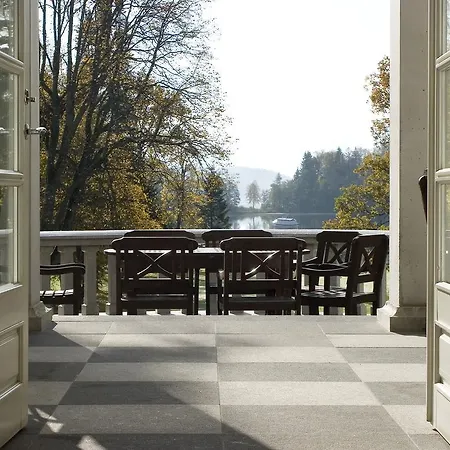 Hotel Puehajaerve & 3*