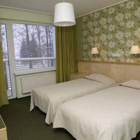 Hotel Puehajaerve & 3*