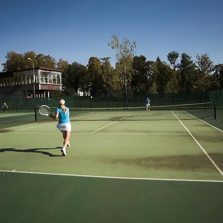 Hotel Puehajaerve & 3*