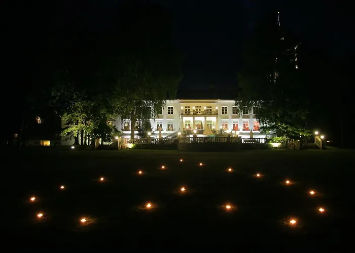 Hotel Puehajaerve & 3*